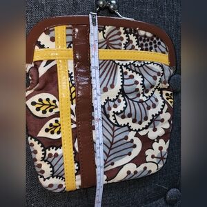 Preowned Vera Bradley Blooms‎ slate kisslock clutch